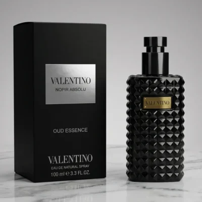 valentino OUD ESSENCE